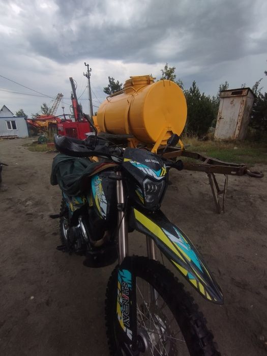 Продам мотоцикл shineray 250 6c