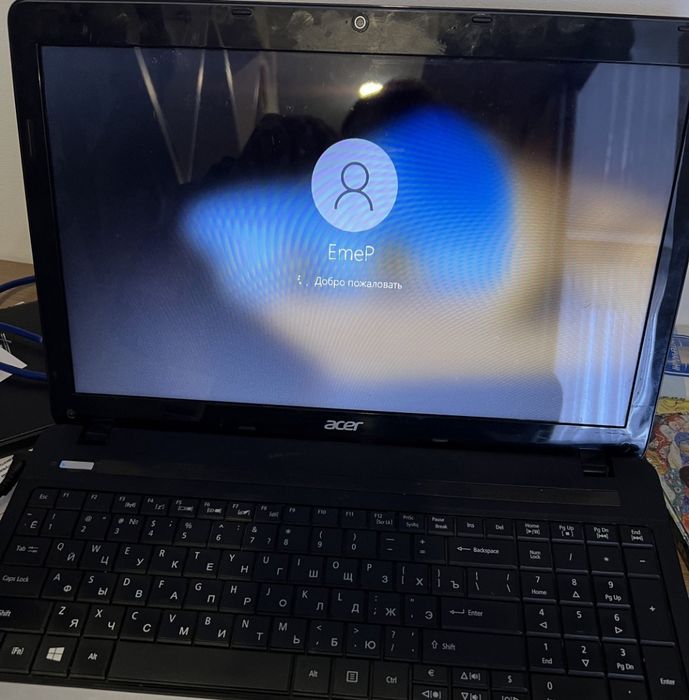 Ноутбук  Acer Aspire E1-571g