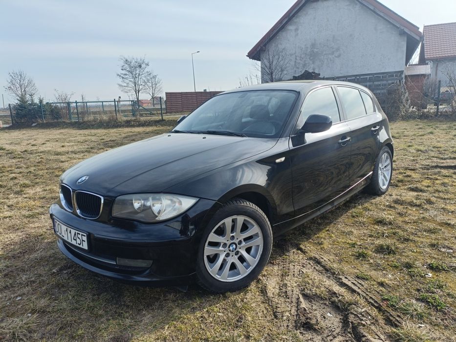 BMW 1 e87 2009 . 2.0d 143 Nowy rozrząd . Zadbany .