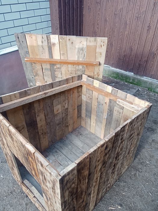 Будка для собак.