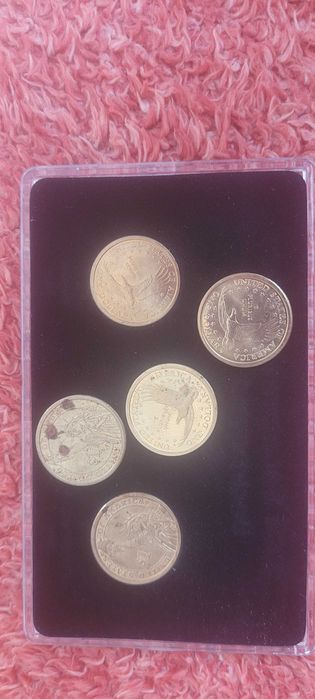 Продаж 5 монет номіналом $1