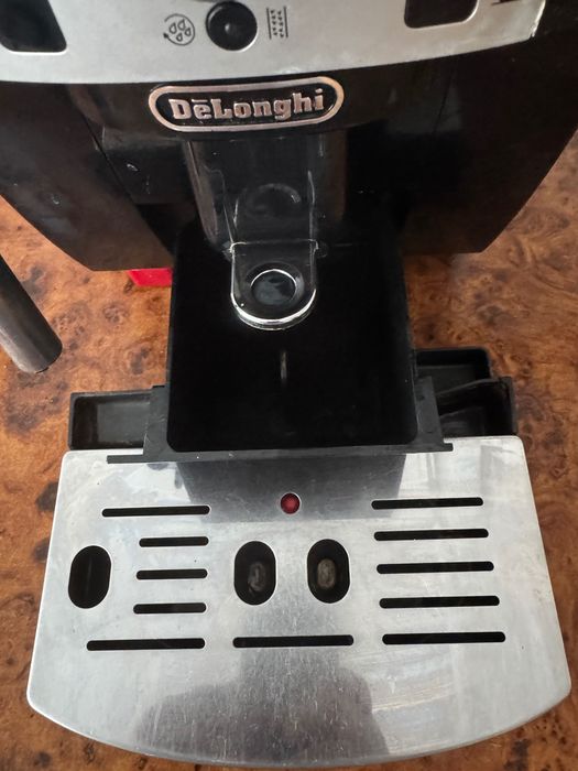 Кофемашина De'Longhi Magnifica S