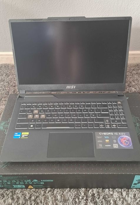 MSI Cyborg 15 A12VF | i5 12450H | 16GB DDR5 | 512GB | RTX 4060 | 144Hz