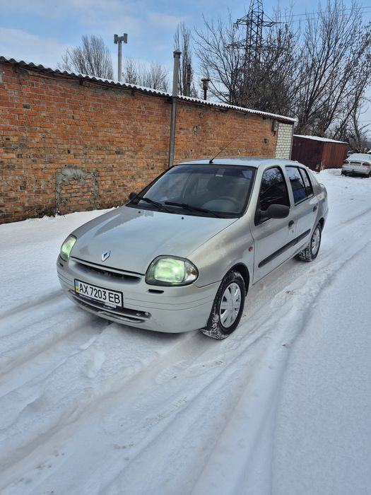 Продам RENAULT Clio 1,4