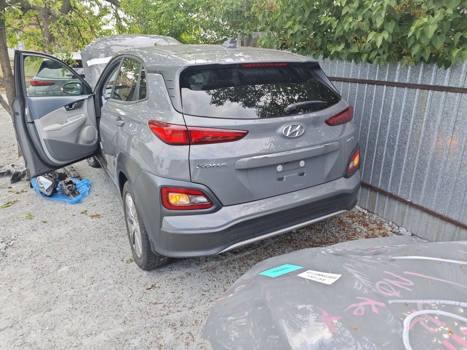 Hyundai Kona EV limited 2019 64kWh 31000 миль из США