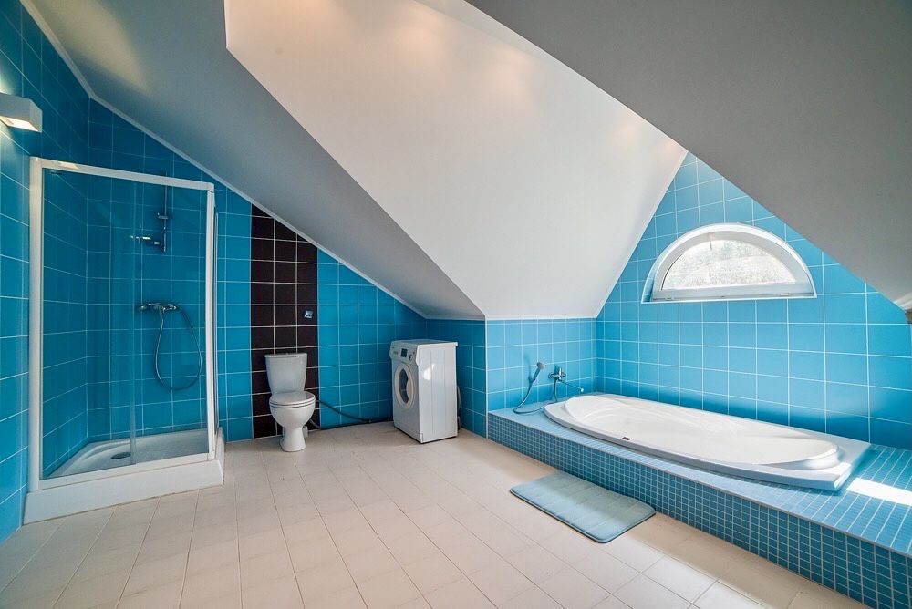 Мала Олександрівка. Автономний будинок 4 спальні біля лісу.