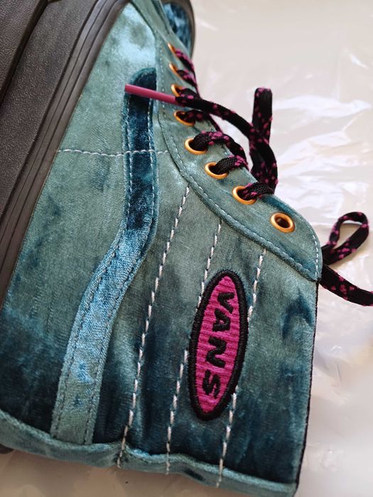 Vans welurowe sneakersy rozmiar 41