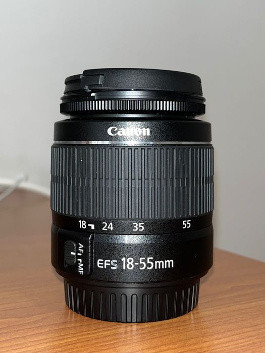 Kit Fotográfico CANON EOS 2000D