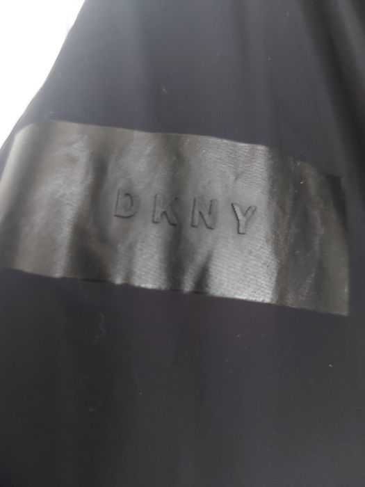 Kurtka wiosenno jesienna DKNY czarna  M