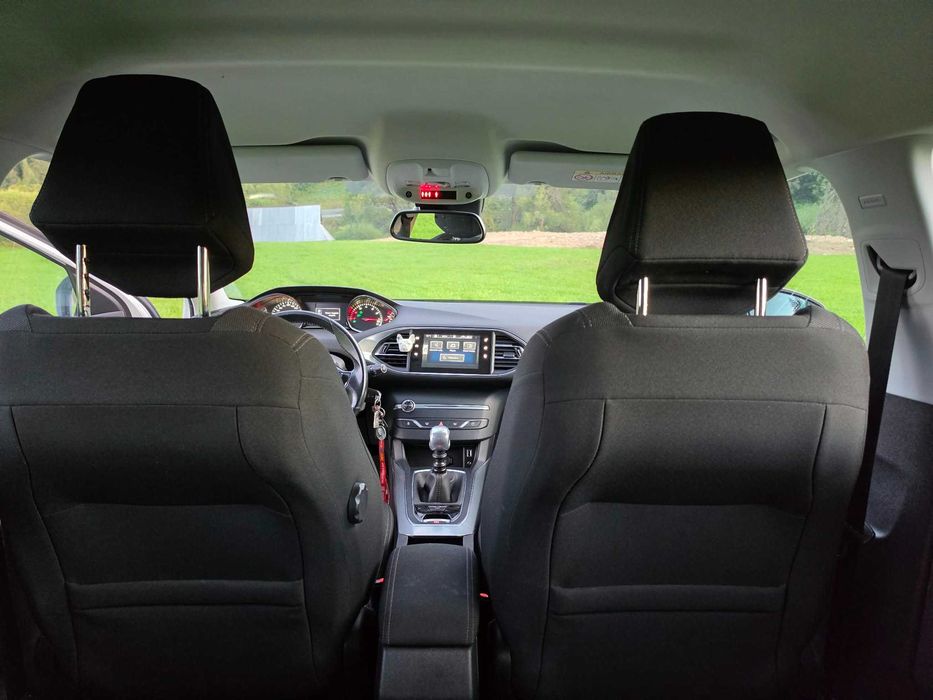 peugeot 308 PureTech 1.2 benzyna