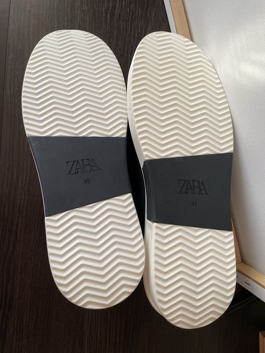 Кроссовки Zara новые
