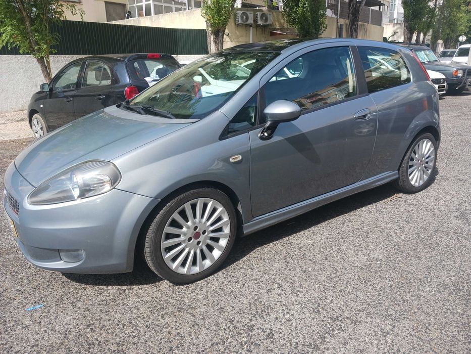 Fiat Grande Punto Sport Spoiler – F115GK Raw With Glue, Polyurethane Rear Spoiler