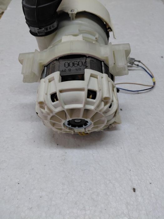 Pompa myjąca do zmywarki Electrolux  Nidec