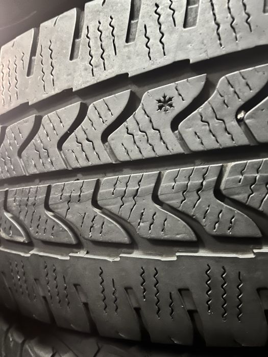 Шины б.у. зима 215/65 R16C Good Year Ultra Grip Cargo склад резины