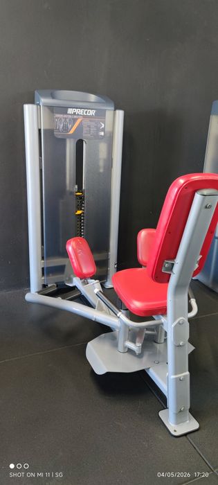 Professional Strength Training Equipment - PRECOR479176611448104962