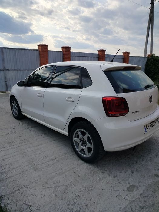 Фольксваген поло.