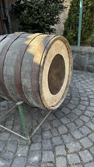 Дубова бочка для вина 300л