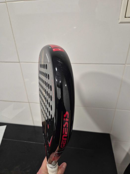 Raquete de Padel - SIUX GENESIS Hybrid Black Carbon