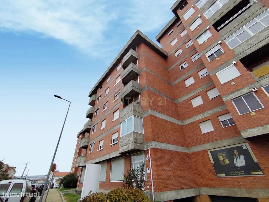 Apartamento T3 em Santa Maria Maior