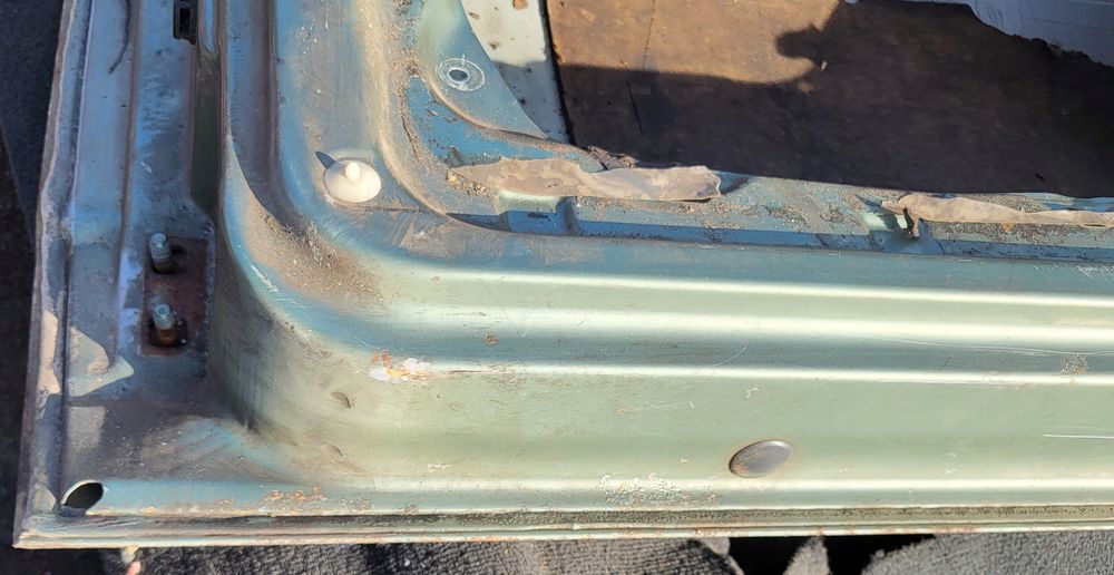 drzwi prawe przednie przód r bmw 3 e30 4d