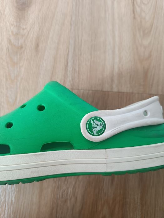 Crocs tamanho 34