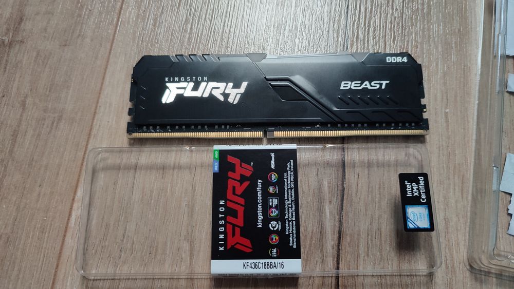 Pamięć RAM DDR4 FURY 16 GB