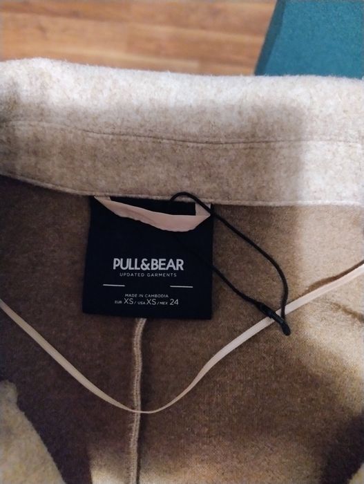 Płaszczyk damski róż xs pull&bearr,