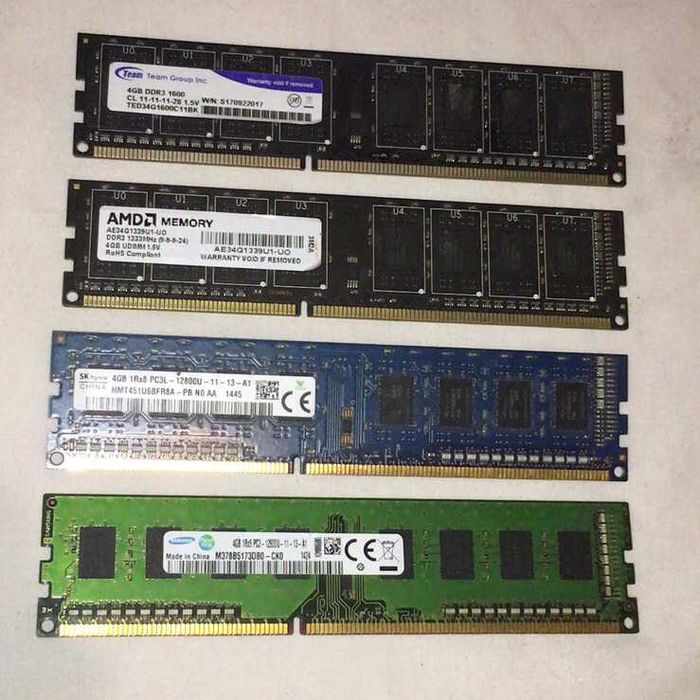 Оперативня память DDR 3 4 GB