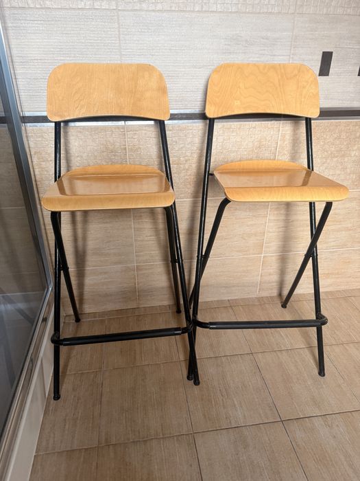 Krzesla barowe hokery taborety drewniane