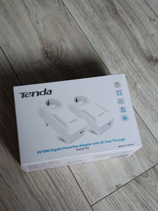 Transmiter sieciowy Tenda P1001P Starter Kit 1Gb/s