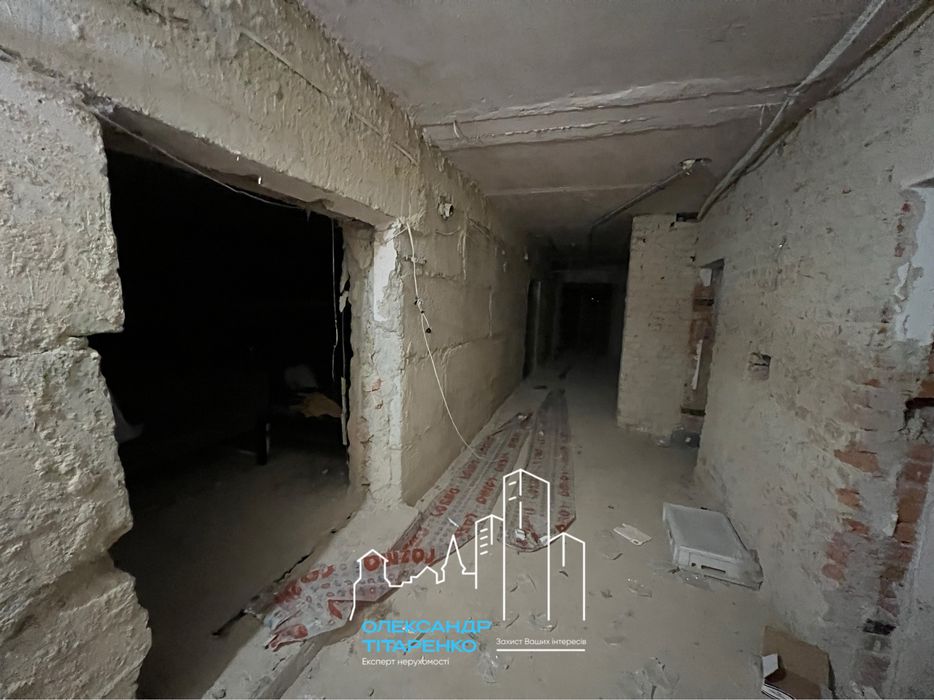 Продається просторе комерційне приміщення в центрі міста — 260 м²!