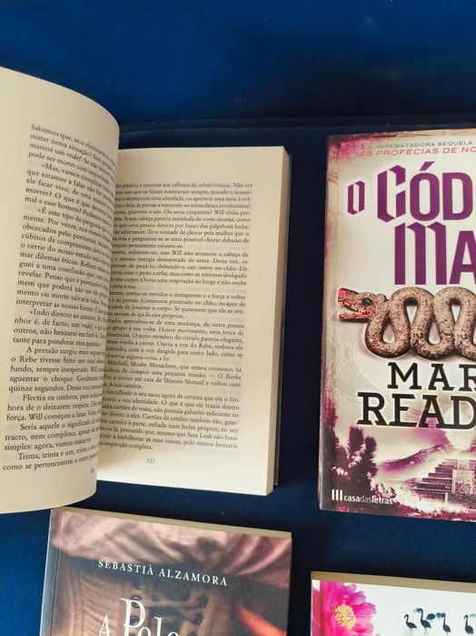 Lote 4 Livros Thriller Mistério e Suspense Contemporâneo
