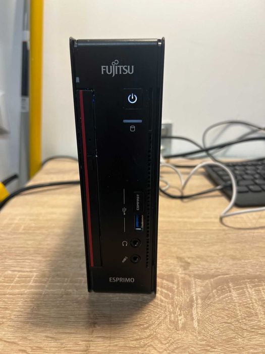 Mini PC Fujitsu ESPRIMO Q556/2 i5 8GB 512SSD  WINDOWS 11 H