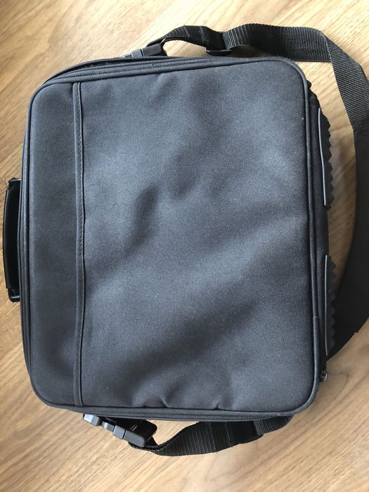 Torba na laptopa firmy Troyan