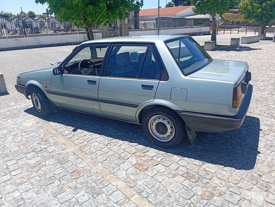 Vendo Toyota Corolla 86