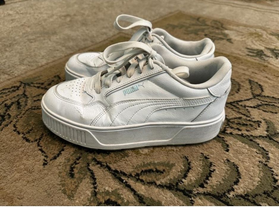 Шкіряні кросівки Puma. Розмір 39