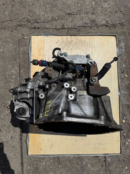 SKRZYNIA BIEGÓW QASHQAI J10 07-13r 2,0 DCI 2WD