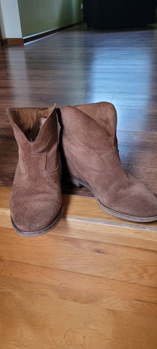 Zamszowe botki  Badura