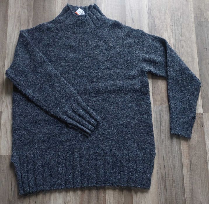 Grafitowy sweter Sinsay XS nowy