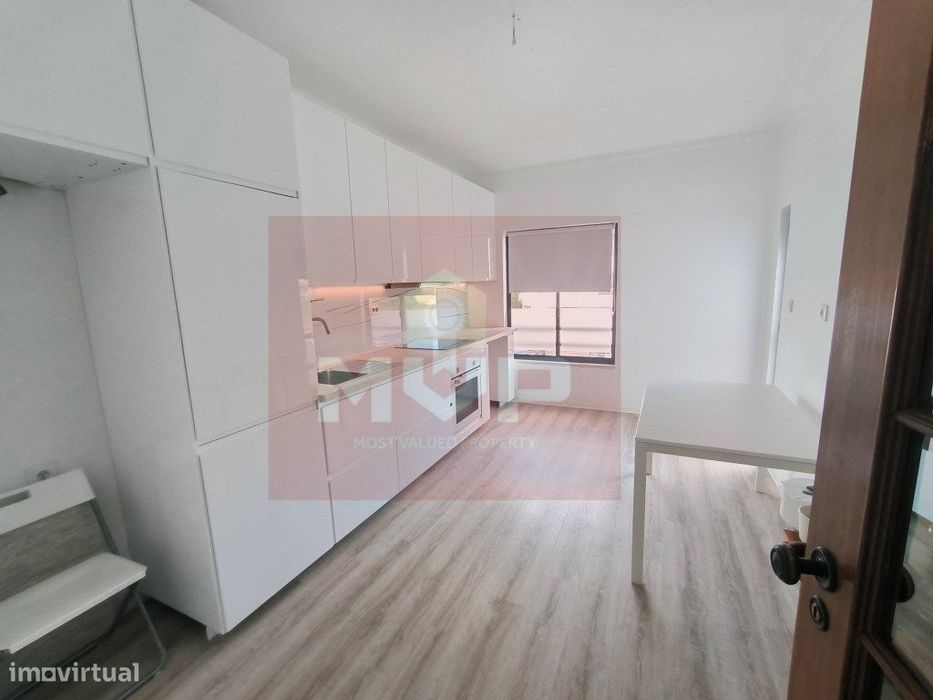 Apartamento T3 em Faro — Faro (Sé E São Pedro), Faro