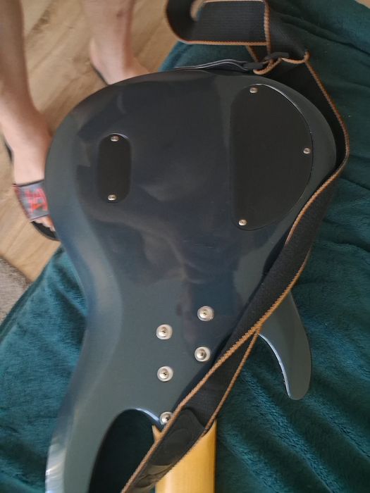 Gitara basowa ltd