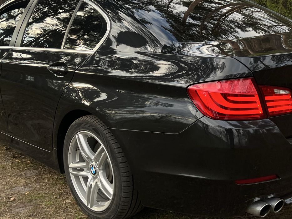 BMW F10 3 літра дизель гарний стан