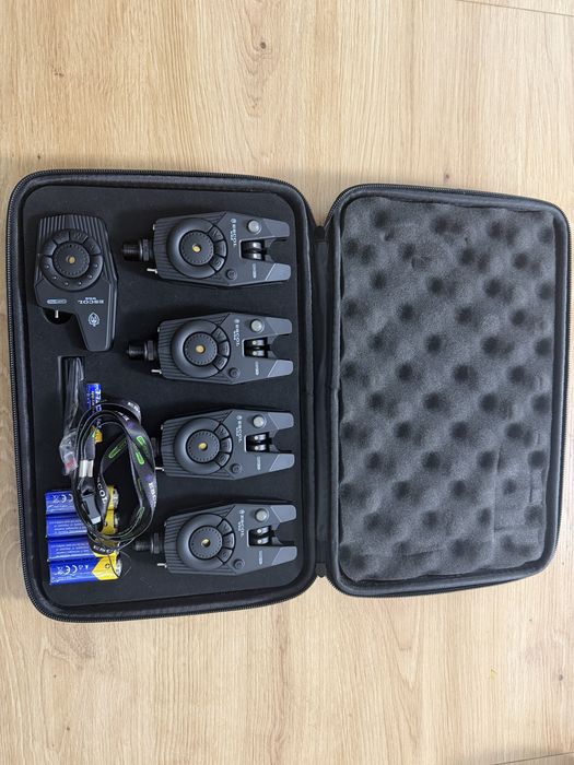 Набiр електронних сигналiзаторiв клювання Carp Pro Escol WRS 4+1