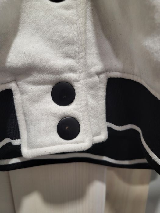 Bluza kurtka bomberka bershka