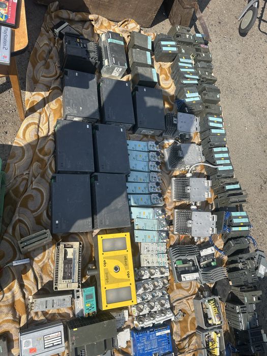 Automatyka przemysłowa – Siemens, moduły PLC, zasilacze, falowniki – zestaw