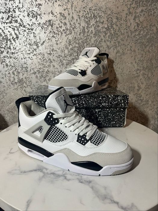 Nike Jordan 4 Military Black 41