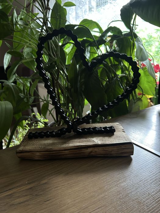 Serce z łańcucha motocyklowego