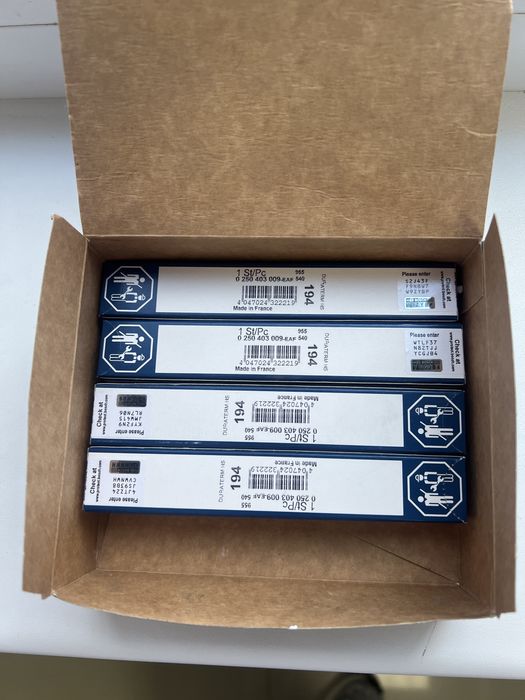 НОВІ Свічки розжарювання BOSCH на VW TIGUAN 4 шт