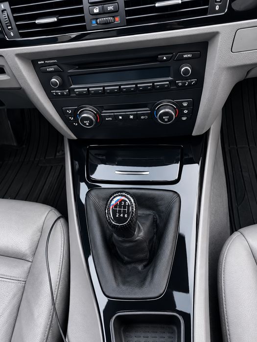BMW 330d 231cv IUC antigo, motor trocado