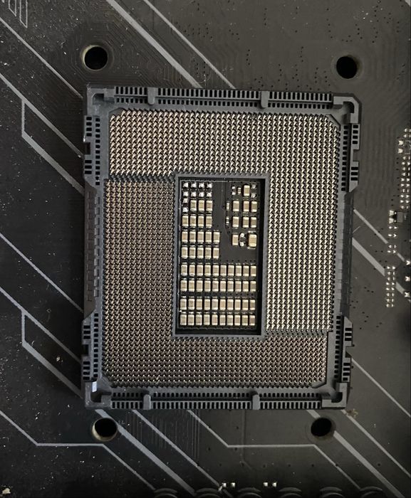 Комплект s1700 Asus tuf gaming z690-plus d4, Tuf водянка